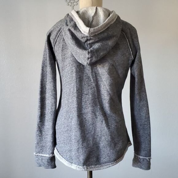 Gray Distressed Hoodie Hooded Sweatshirt Facile BKE Woman's Women's Size Small - Picture 5 of 11
